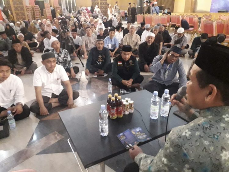 Tablig Akbar, Kiai Sudirman Sampaikan 40 Cara Jitu Merubah Masalah