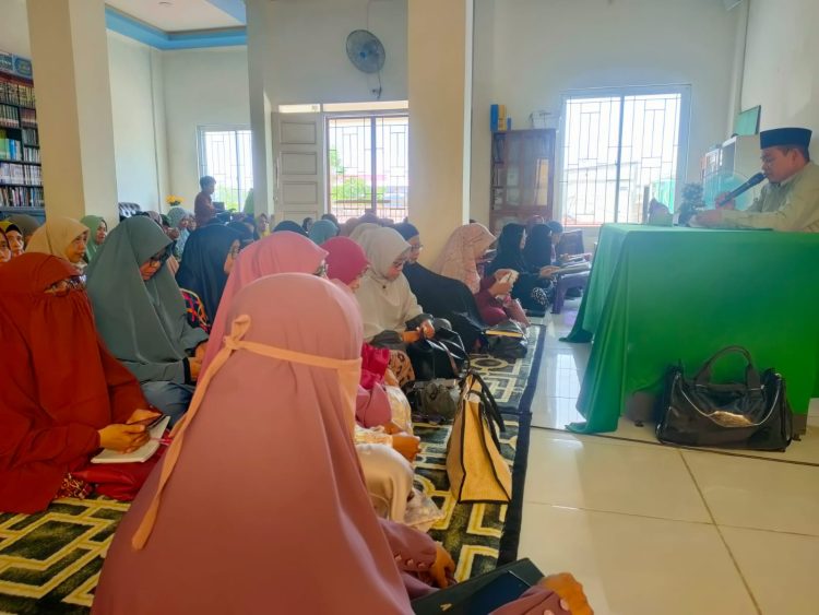 Daurah Ramadhan IMTI, Dihadiri Ratusan Muslimah