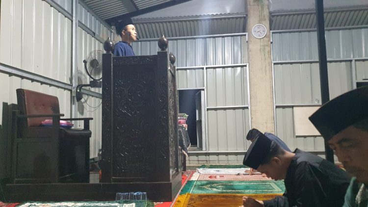 Santri MFM Bawa Kultum di Mesjid Agung TI, Orang Tua Bangga