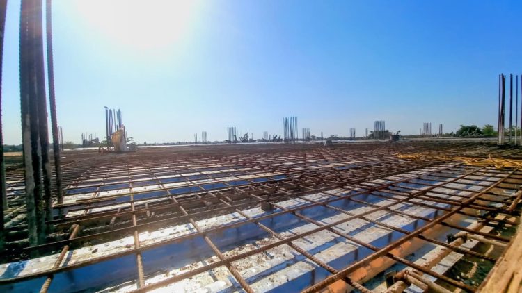 Pengecoran Lantai 2 Masjid Agung Tajdidul Iman Berjalan Lancar