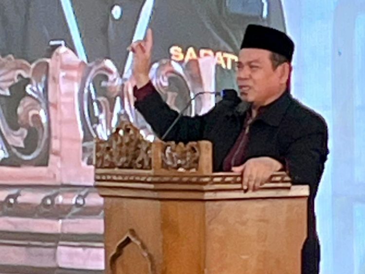 Bahas Kitab Riyadhussholihin, Kiai Sudirman Minta Jaga Malu