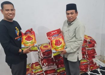 Tahap Pertama, Tajdidul Iman bersama Lazismu Salurkan 400 Paket Ramadhan