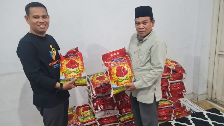Tahap Pertama, Tajdidul Iman bersama Lazismu Salurkan 400 Paket Ramadhan