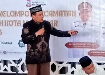 Dukung Program Walikota Makassar, Ratusan RT/RW Hadiri Pengajian Kiai Sudirman di Kecamatan Makassar