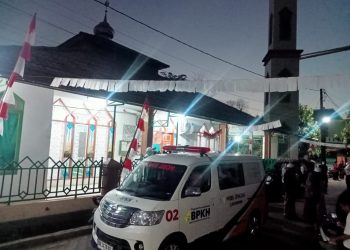 Ambulans TI, Antar Jenazah Warga Samata ke Jeneponto