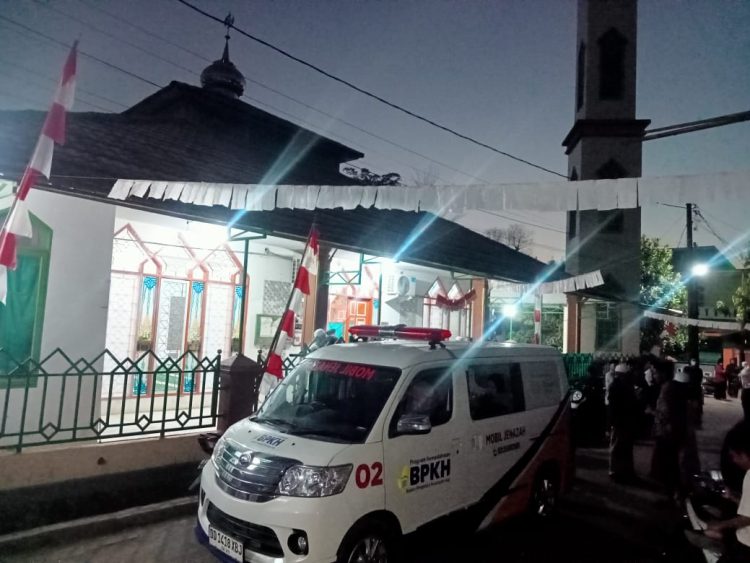 Ambulans TI, Antar Jenazah Warga Samata ke Jeneponto