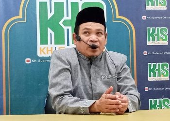 Pesan Kiai Sudirman Jangan sembarang Kasih Masuk ke Dalam Koper