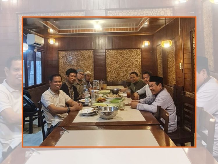 Kiai Sudirman, beri Apresiasi, Timsus PJTI yang Tangani Jenazah Tunawisma yang Sebulan berada di RS Bhayangkara*